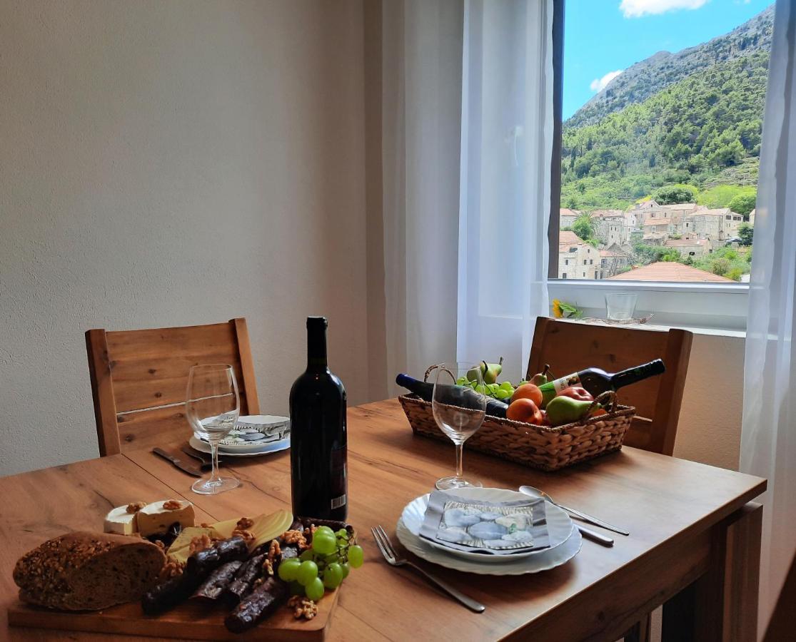 Apartments Pitve Йелса Екстериор снимка