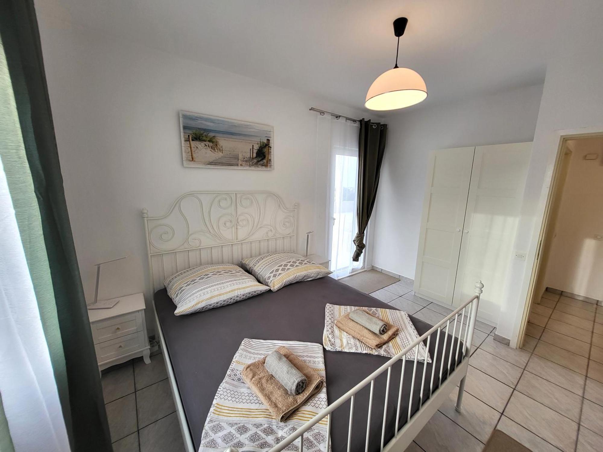 Apartments Pitve Йелса Екстериор снимка